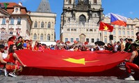 Beteiligung vietnamesischer Gemeinschaft am Fest ethnischer Minderheiten in Tschechien