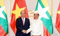 Premierminister Nguyen Xuan Phuc schließt seinen Myanmar-Besuch ab