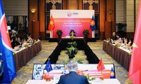 Pressekonferenz über Ergebnisse der ASEAN- und ASEAN+3-Wirtschaftsministerkonferenz