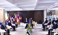 Vietnam trägt aktiv zur Konferenz der ASEAN-Spitzenpolitiker bei