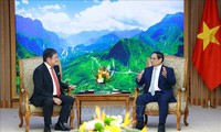 Premierminister Pham Minh Chinh trifft Mitsui-Präsident Yasunaga