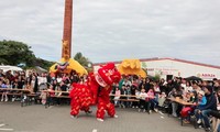 Vietnamesen in Deutschland feiern das Mittherbstfest