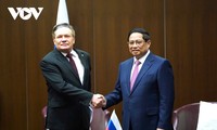 Premierminister Pham Minh Chinh trifft Generaldirektor von Rosatom Lichatschow