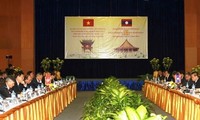 Pembukaan Konferensi Komite antar-Pemerintah Vietnam-Laos