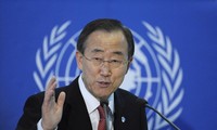 Sekjen PBB, Ban Ki-moon mengunjungi Tiongkok untuk berbahas tentang perubahan iklim