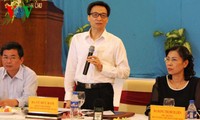 Mengembangkan pariwisata di daerah Vietnam Tengah dan daerah Tay Nguyen agar pantas dengan potensinya