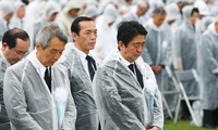 Mengenangkan para korban dalam serangan bom atom di kota Hiroshima