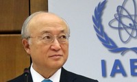 Direktur Jenderal IAEA, Yukiya Amano mengunjungi Iran