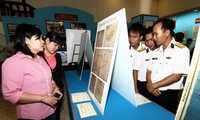 Acara pembukaan pameran spesialis “Kedaulatan Vietnam di Laut Timur dan dua kepulauan Hoang Sa, Truong Sa