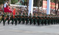 Media massa Eropa memberitakan tentang Vietnam setelah 40 tahun penyatuan Tanah Air