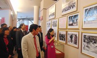 Pameran “Partai Komunis Vietnam dan usaha pembaruan Tanah Air”