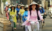 Festival Ao Dai kota Ho Chi Minh menyerap kedatangan banyak wisatawan