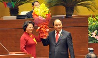 Nguyen Xuan Phuc terpilih menjadi PM Vietnam