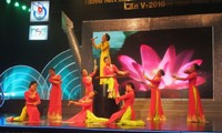 Babak final Festival nasional menyanyi dari para wartawanVietnam tahun 2016