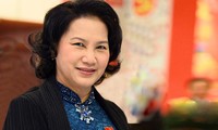 Ketua MN Nguyen Thi Kim Ngan melakukan kunjungan persahabatan resmi di Laos