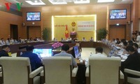 Sidang pleno ke-3 Komisi Hukum MN Vietnam