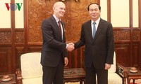 Presiden Vietnam, Tran Dai Quang menerima Presiden Grup Worldvision, Kevin Jenkins