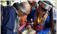 Pembukaan “Ruang budaya etnis minoritas Mong provinsi Ha Giang di kota Hanoi”