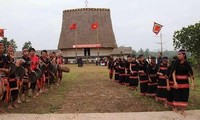 Pesta Budaya Etnis-Etnis Vietnam tahun 2017 “Melodi dari gunung dan hutan”