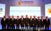 Para Menlu ASEAN mengeluarkan pernyataan bersama tentang semenanjung Korea dan Laut Timur