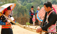 Pesta Pasar Asmara Khau Vai yang khas