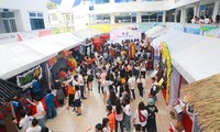 Mahasiswa dari 14 perguruan tinggi dan akademi menghadiri Festival Aksara Korea tahun 2018