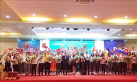 Program Perkemahan musim panas Vietnam: Menyimpan dalam hati citra kampung halaman