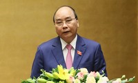 PM Vietnam, Nguyen Xuan Phuc Menjawab Interpelasi di depan Persidangan MN