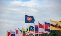 Pembukaan Konferensi SOM untuk mempersiapkan Konferensi Menlu ASEAN terbatas (AMM Retreat)