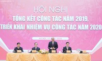 PM Vietnam, Nguyen Xuan Phuc Menghadiri Konferensi Evaluasi dari Departemen Ekonomi KS PKV