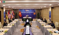 Para pemimpin ASEAN mendukung gagasan-gagasan Vietnam dalam melawan wabah Covid-19 