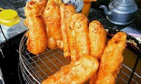 Kue Pisang Goreng  di Gang Thai Phien