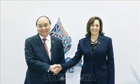 Presiden Nguyen Xuan Phuc Menemui Wapres AS, Kamala Harris