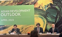 ADB: Vietnam Bisa Mencapai Pertumbuhan 6,5% pada Tahun Ini dengan Tiga Terobosan Utama