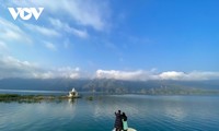 "Danau Quynh Nhai” - Destinasi Wisata Yang Puitis di Daerah Barat Laut