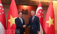 Menlu Vietnam, Bui Thanh Son Melakukan Kunjungan Resmi di Singapura