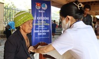 Kalangan Muda Provinsi Dak Lak dengan Program Bulan Maret di Daerah Perbatasan