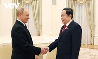 Ketua MN Tran Thanh Man Bertemu dengan Presiden Federasi Rusia