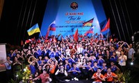 Pembukaan Perkemahan Musim Panas Vietnam Tahun 2025: Bersama-sama Melanjutkan Kisah tentang Perdamaian
