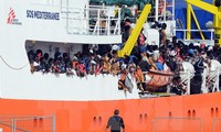 Migrant crisis: Italy begins Libya naval mission