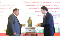 Lao Party, State leader visits Nghe An province