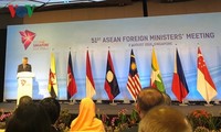 ASEAN Foreign Ministers begin talks in Singapore