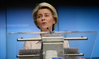 No-deal Brexit more likely than a deal, says EU's von der Leyen