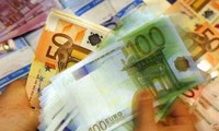 Остаются разногласия по сокращению госдолга в Греции