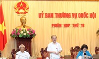 Khai mạc phiên họp thứ 18 của Ủy ban Thường vụ Quốc hội