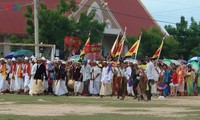 Đồng bào Chăm tỉnh Ninh Thuận vui tết Katê