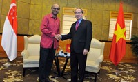 Ông Nguyễn Thiện Nhân tiếp Phó Thủ tướng Singapore Tharman Shanmugaratnam