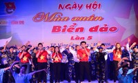 Ngày hội “Mùa xuân biển đảo” lần 5 năm 2016