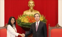 Trưởng Ban Kinh tế Trung ương Nguyễn Văn Bình tiếp Đoàn cán bộ Quỹ Tiền tệ Quốc tế (IMF)