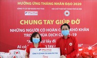 Tháng Nhân đạo năm 2020: Hướng tới chăm sóc sức khỏe cộng đồng